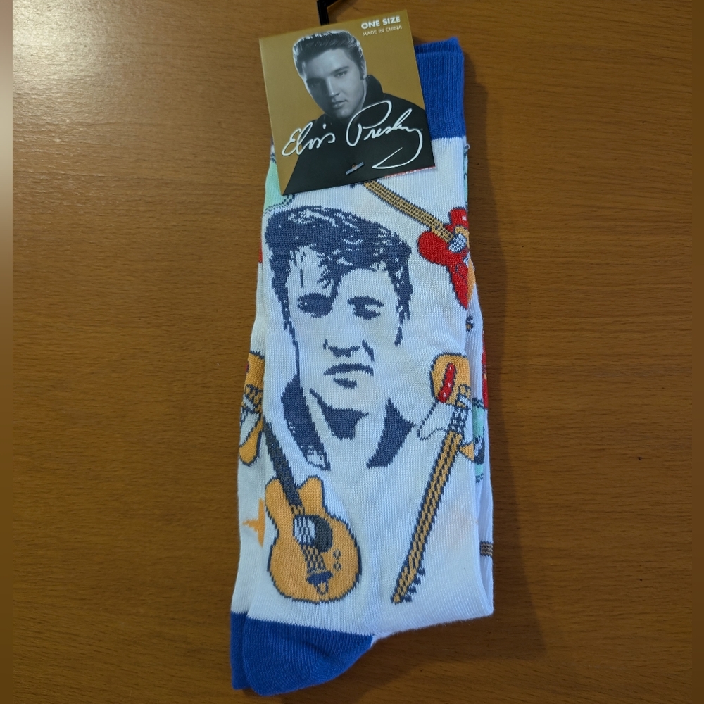ELVIS PRESLEY Guitar Crew Cut Socks Size 7-12 Rock And Roll